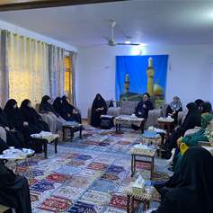 العلامة فضل الله حاضر بدعوة من مؤسسة المرأة العراقية