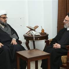 العلامة فضل الله استقبل موفداً من المرجع العراقي  السيد حسين الصدر